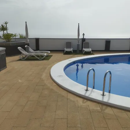 Vila Paloma Roque Del Conde