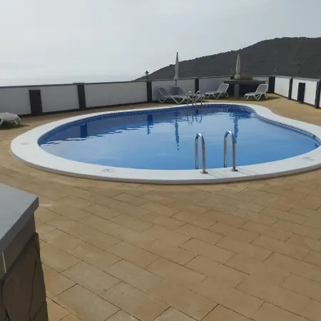Vila Paloma Roque Del Conde *